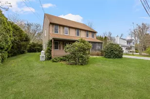 26 E Bayview Rd, Charlestown, RI 02813 - Photo 2