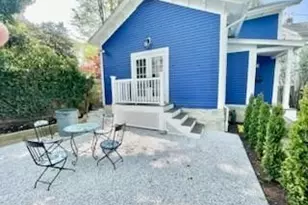 24 Anthony St, Newport, RI 02840 - Photo 24