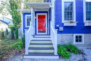 24 Anthony St, Newport, RI 02840 - Photo 1