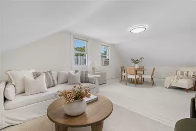 27 Dean Avenue #3, Newport, RI 02840 - Photo 6