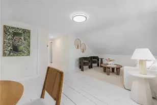 27 Dean Ave, Newport, RI 02840 - Photo 6