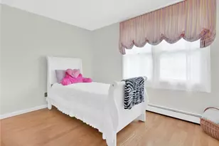 63 Derbyshire Dr, Cranston, RI 02921 - Photo 26