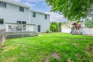 63 Derbyshire Dr, Cranston, RI 02921 - Photo 36