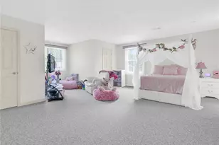 63 Derbyshire Dr, Cranston, RI 02921 - Photo 24