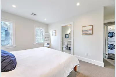 26 South Angell Street #3, Providence, RI 02906 - Photo 28