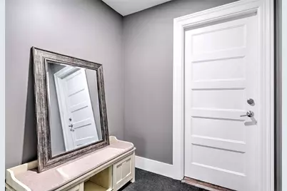 26 South Angell Street #3, Providence, RI 02906 - Photo 4