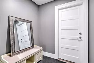 26 S Angell St, Providence, RI 02906 - Photo 4