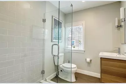 26 South Angell Street #3, Providence, RI 02906 - Photo 36