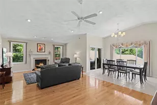 29 Hunters Run, North Providence, RI 02904 - Photo 6
