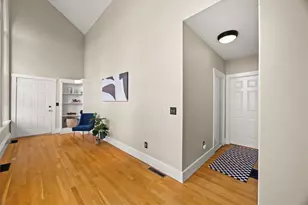 10 East St, Providence, RI 02906 - Photo 22
