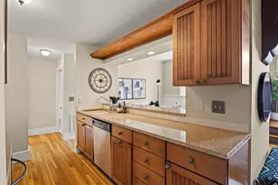 10 East St, Providence, RI 02906 - Photo 2