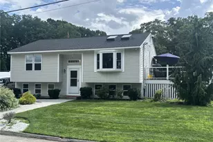 23 Granite St, Johnston, RI 02919 - Photo 2
