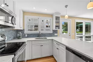 51 Teal Dr, South Kingstown, RI 02879 - Photo 10