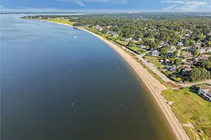 520 Middle Hwy, Barrington, RI 02806 - Photo 38