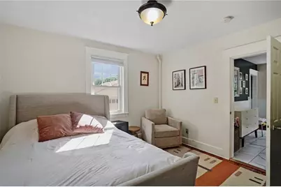 520 Middle Highway, Barrington, RI 02806 - Photo 18