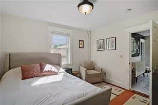 520 Middle Hwy, Barrington, RI 02806 - Photo 18