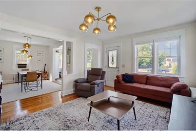520 Middle Highway, Barrington, RI 02806 - Photo 4