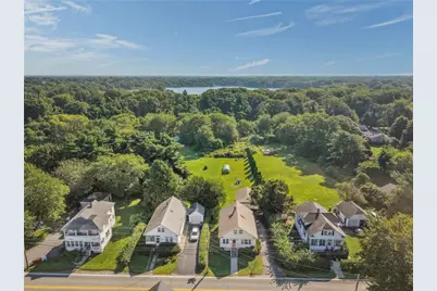 520 Middle Highway, Barrington, RI 02806 - Photo 44