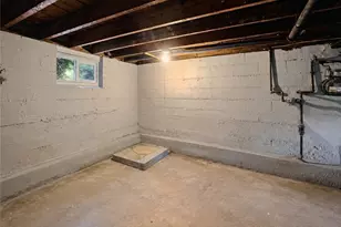 520 Middle Hwy, Barrington, RI 02806 - Photo 28