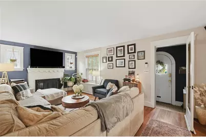 23 Marden Street, Cranston, RI 02910 - Photo 6