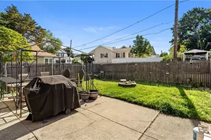 210 Dorman Ave, North Providence, RI 02904 - Photo 30