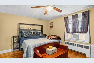 210 Dorman Avenue, North Providence, RI 02904 - Photo 10
