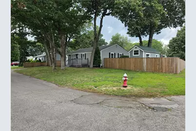 7 Cole Avenue, Warwick, RI 02886 - Photo 2