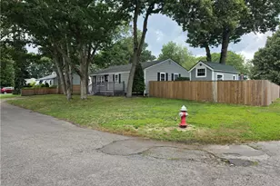 7 Cole Ave, Warwick, RI 02886 - Photo 2