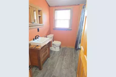7 Cole Avenue, Warwick, RI 02886 - Photo 16
