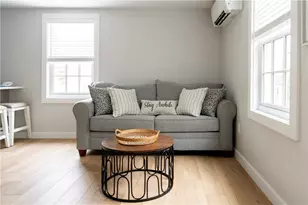 43 Franklin St, Newport, RI 02840 - Photo 10