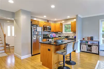 185 Washington Road, Barrington, RI 02806 - Photo 30