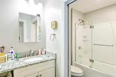 185 Washington Road, Barrington, RI 02806 - Photo 18