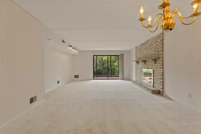 650 Greenwich Avenue #5-405, West Warwick, RI 02893 - Photo 8