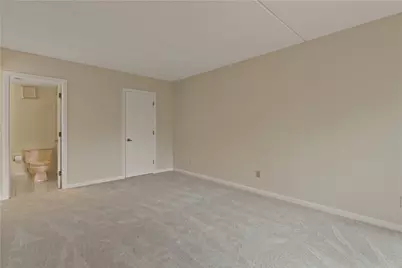650 Greenwich Avenue #5-405, West Warwick, RI 02893 - Photo 24