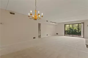 650 E Greenwich Ave, West Warwick, RI 02893 - Photo 16