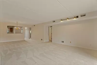 650 Greenwich Avenue #5-405, West Warwick, RI 02893 - Photo 12
