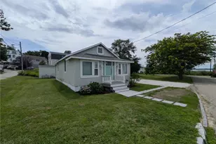 15 N Water St, Portsmouth, RI 02871 - Photo 4