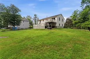 15 Clay Ln, Westerly, RI 02891 - Photo 10
