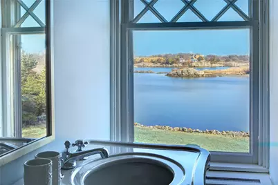 6 Price's Cove Avenue, Newport, RI 02840 - Photo 36