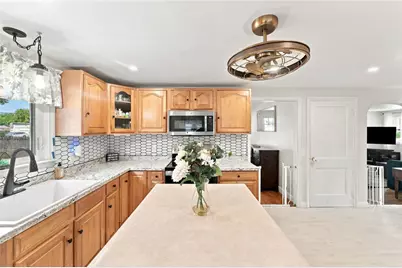 266 Morse Avenue, Warwick, RI 02886 - Photo 4