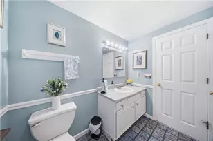 78 Riverside Dr, South Kingstown, RI 02879 - Photo 16