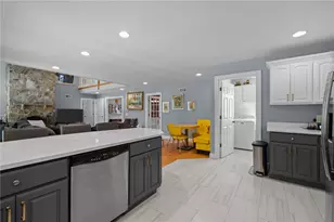 1158 Sisson Rd, Coventry, RI 02827 - Photo 6