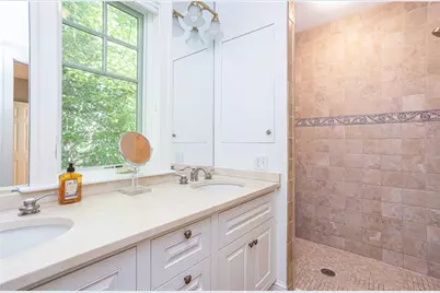 72 Ledge Road, Jamestown, RI 02835 - Photo 22