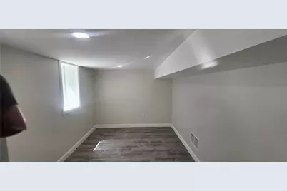 3 Baltimore Street #1b, Providence, RI 02909 - Photo 2