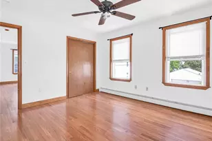 63 W Cole St, Pawtucket, RI 02860 - Photo 30