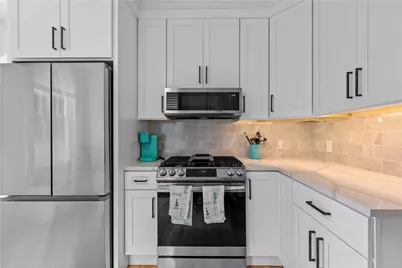13 Sherman Street #1, Newport, RI 02840 - Photo 6