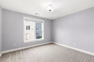 102 Hunting Hill Dr, Cumberland, RI 02864 - Photo 28