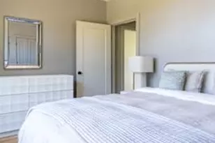 557 Bristol Ferry Rd, Portsmouth, RI 02871 - Photo 20