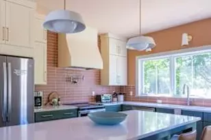 557 Bristol Ferry Rd, Portsmouth, RI 02871 - Photo 10