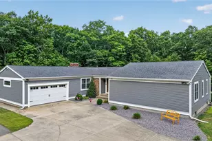 884 Reynolds Rd, Glocester, RI 02814 - Photo 4